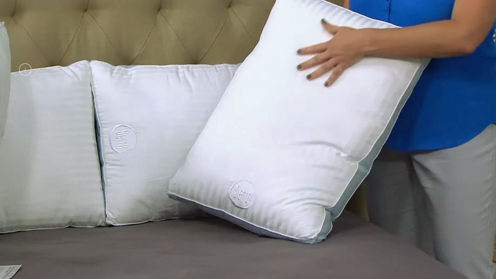 What is a Gusset Pillow