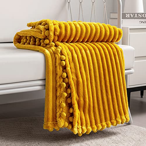 Yellow Bedroom Accessories