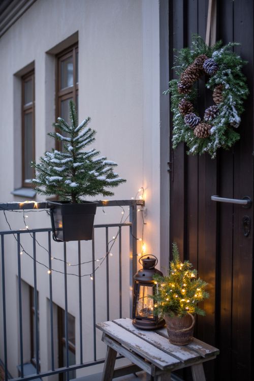 Apartment Balcony and Entryway Christmas Decorations