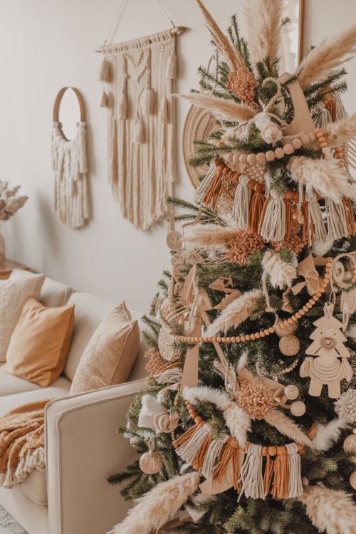 Key Elements of Boho Christmas Decor – Natural and Eclectic Holiday Style