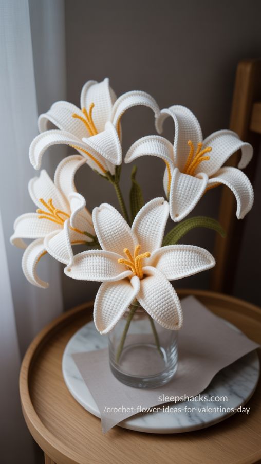 Crochet Lily Flower Ideas for Valentines Day – Simple and Elegant Decor