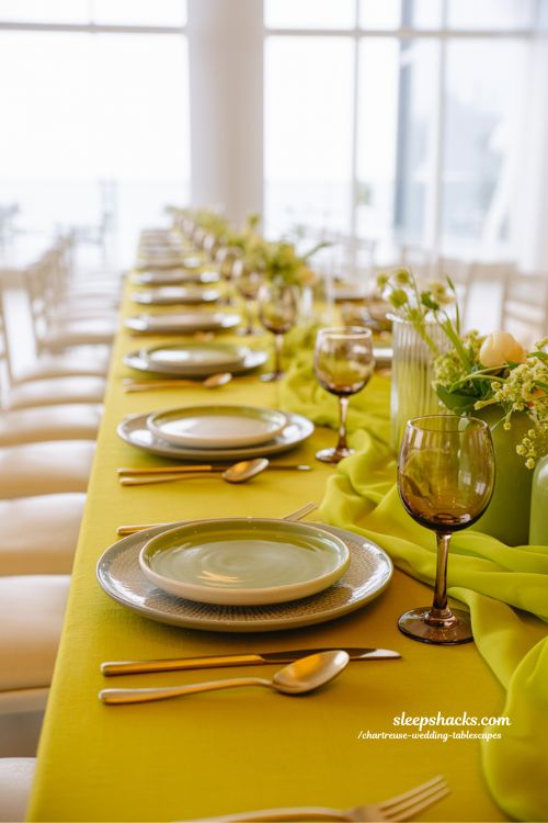 Elegant Chartreuse Wedding Tableware Ideas for Sophisticated Tablescapes
