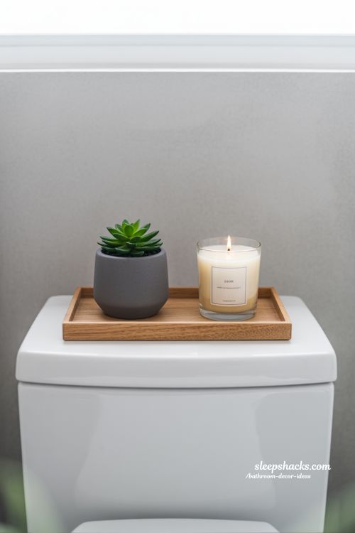 Minimalist Toilet Tank Styling for a Clutter Free Bathroom