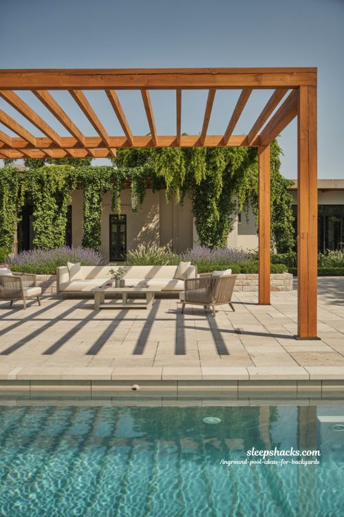 Modern Poolside Pergola with Natural Wood Beams and Luxury Lounge Seating