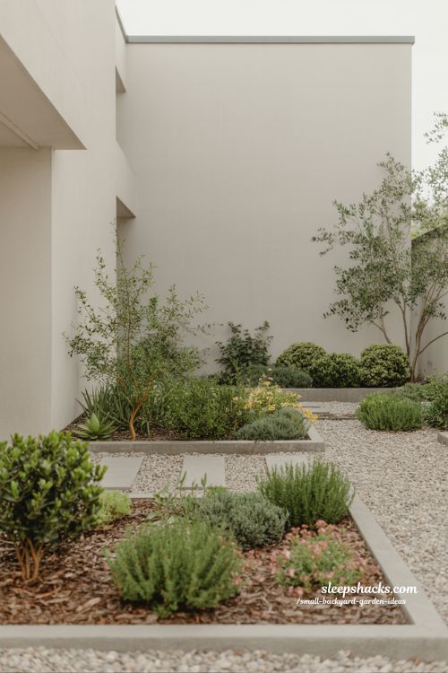 low maintenance small backyard garden ideas with simple planting design and easy care landscaping layout
