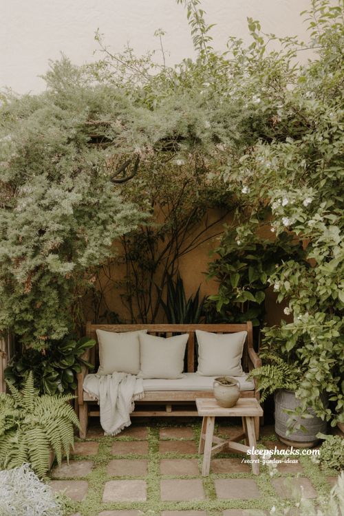 Secret garden ideas cozy seating nook garden shelter natural outdoor comfort space lush greenery retreat 