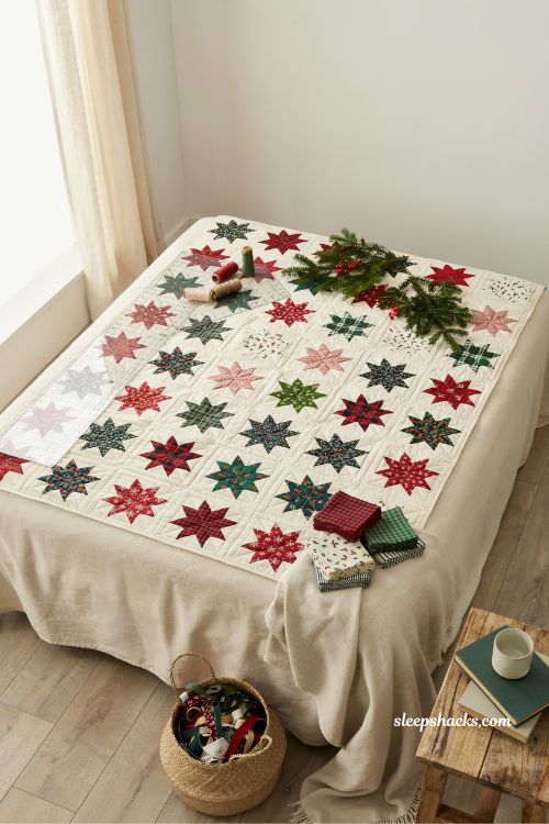 No point stars Christmas quilt made with easy beginner friendly star blocks