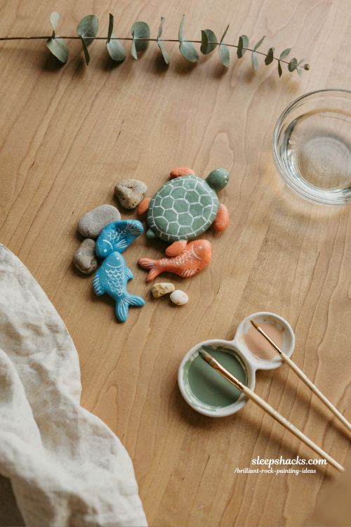 brilliant rock painting ideas turtle and fish animal designs on natural stones for creative craft inspiration