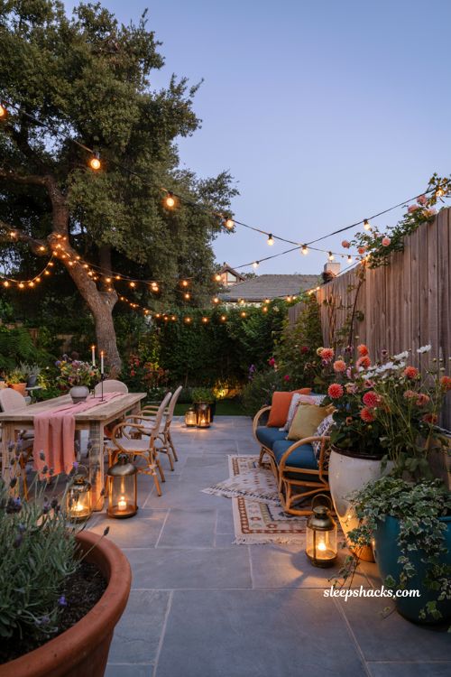 Colorful backyard ideas with bold outdoor furniture and vibrant patio seating