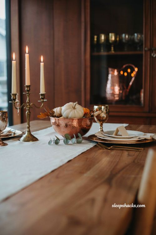 Elegant fall dining table decor with copper bowl and gold charger accents
