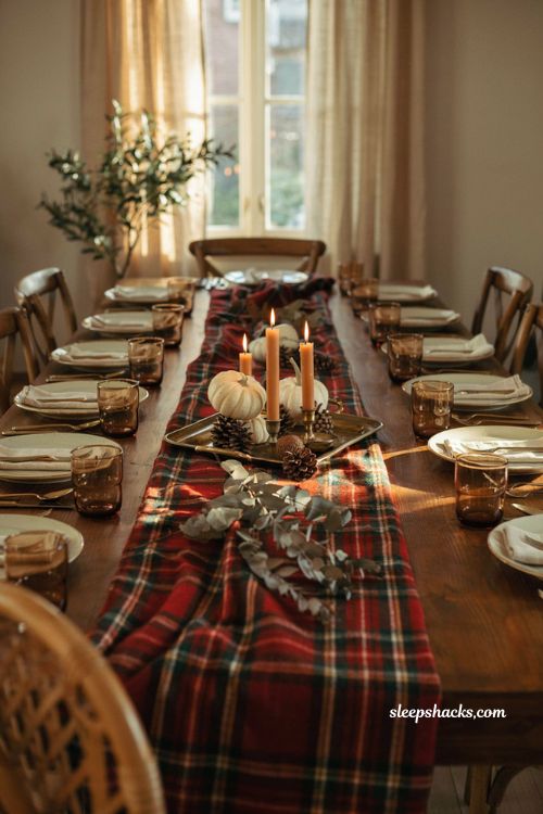 How to use a plaid wool blanket as a cozy fall table runner