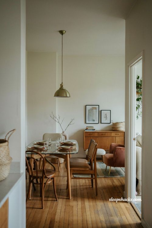 Dining room decoration ideas with glass table for small spaces