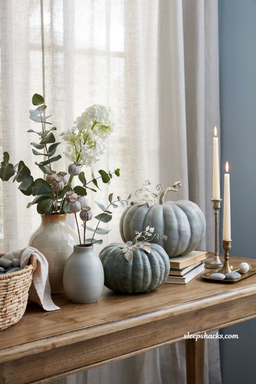 Easy painted pumpkin ideas with silver leaf blue heirloom pumpkins for elegant fall decor