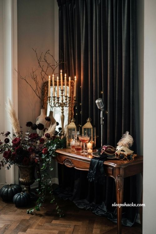 Elegant Halloween photo backdrop ideas for an adult house party