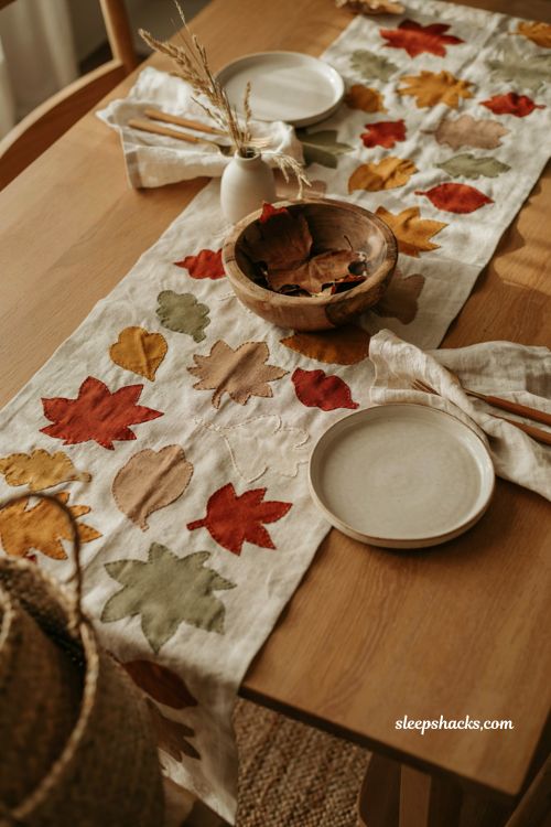 Fall table runner patterns with fabric leaf cutout applique 
