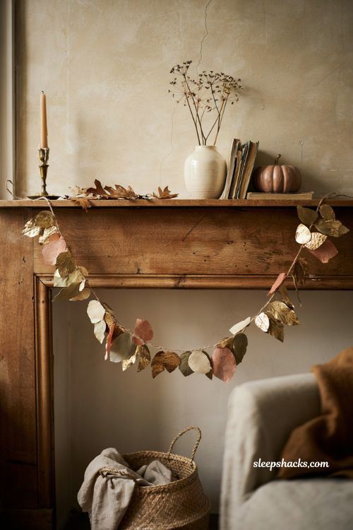 Metallic gold and copper leaf fall garland for farmhouse mantel
