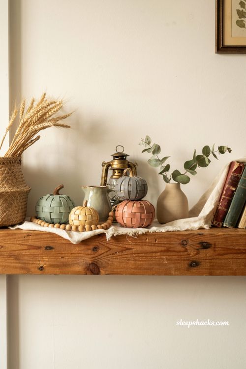 mini pallet pumpkin diy for rustic farmhouse dollar tree fall decor