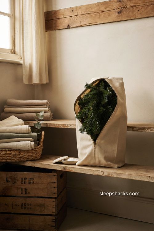 Baking soda moisture absorber for fresh smelling Christmas tree storage 