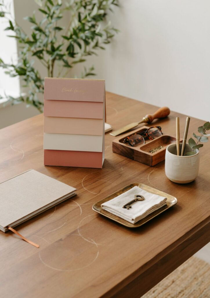 DIY ombré flip calendar with gold details for elegant office desk decor 