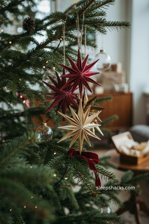 Folded paper stars christmas tree ornaments handmade red gold paper decorations 