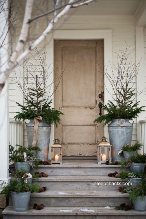 Galvanized bucket Christmas porch decorating ideas