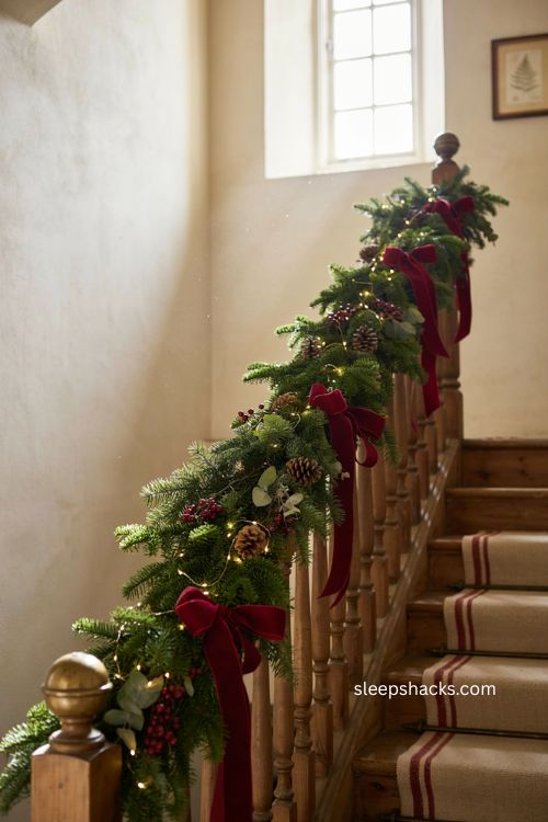 Handmade Christmas bows diy for stair garland 
