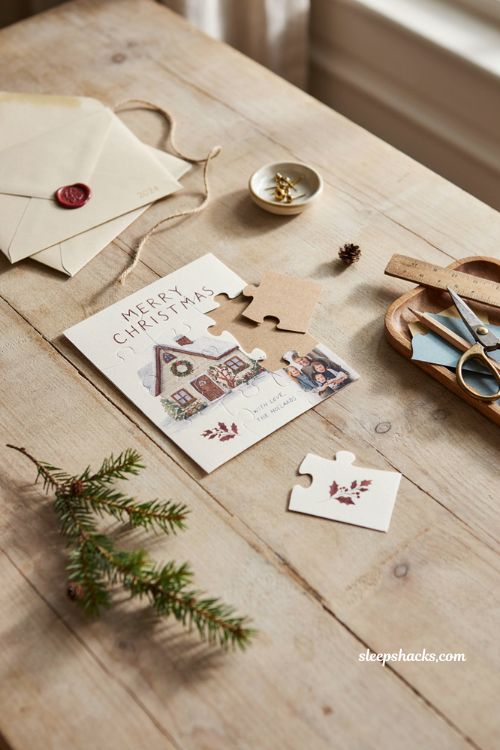 Puzzle piece Christmas card ideas with fun handmade holiday activity

