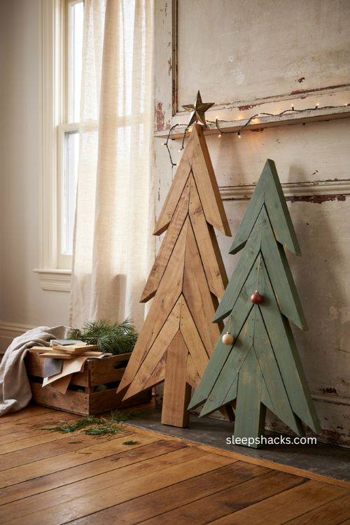 Simple triangle wood christmas trees from 1x4 scraps for rustic farmhouse decor 