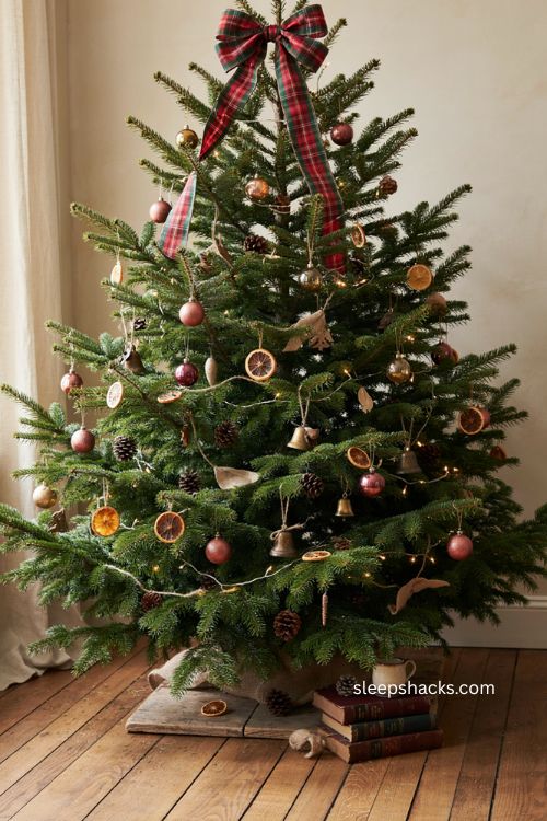 plaid ribbon Christmas tree topper farmhouse ideas 