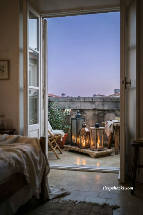Bedroom balcony ideas with railing planters, fresh herbs and pink flowers (1)