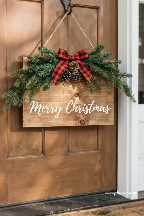 Christmas door hanger ideas grinch neon gifts dark door