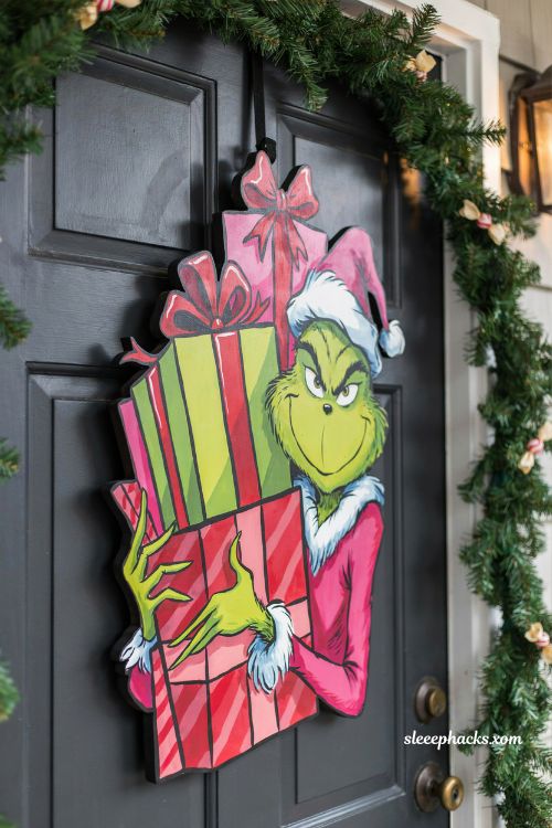 Christmas door hanger ideas grinch neon gifts dark door