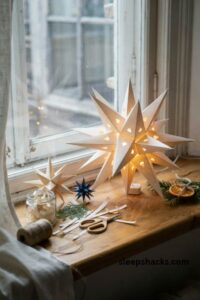 13 Christmas Lantern Ideas That Actually Look Stunning at Home
