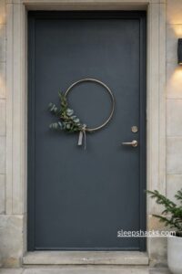 16 Easy Front Door Christmas Decor Ideas That Look Truly Stunning
