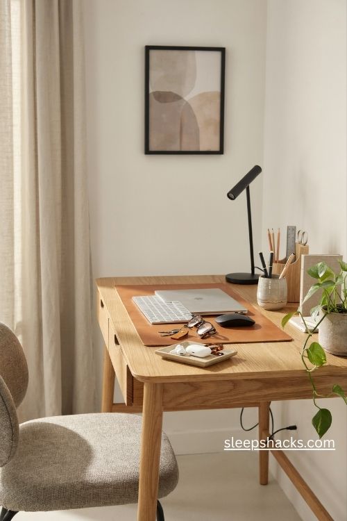 Modern office decor with minimal desk organizers and a clutter free workspace