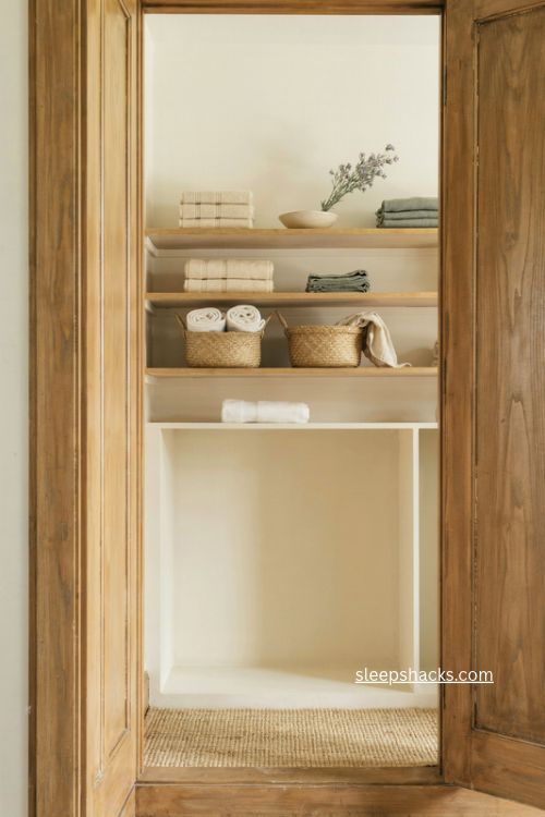 a dedicated luggage nook 